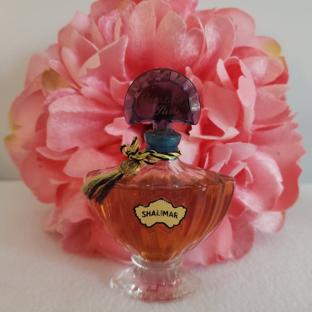 🌟Shalimar Guerlain Paris Perfume – 1 fl. oz. in Iconic “Bat Bottle $199